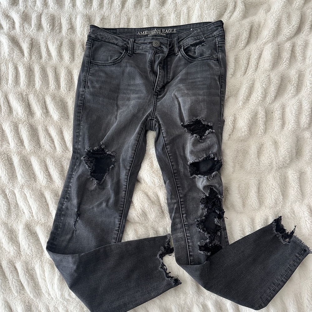 American Eagle Outfitters 8R Distressed Black Jeggings